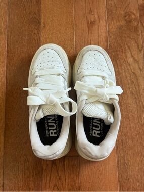 H&M White Athletic Sneakers with Cushioned Insole